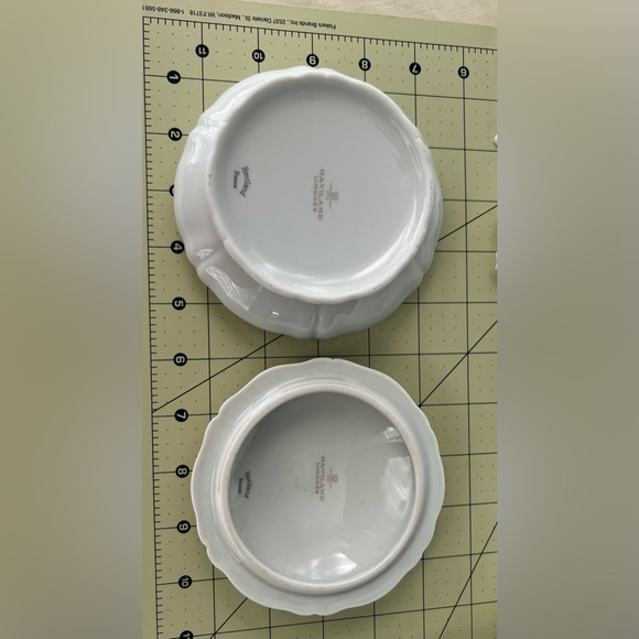 Haviland Limoges  White Porcelain  Floral trinket bowl with lid gold trim - Picture 4 of 5